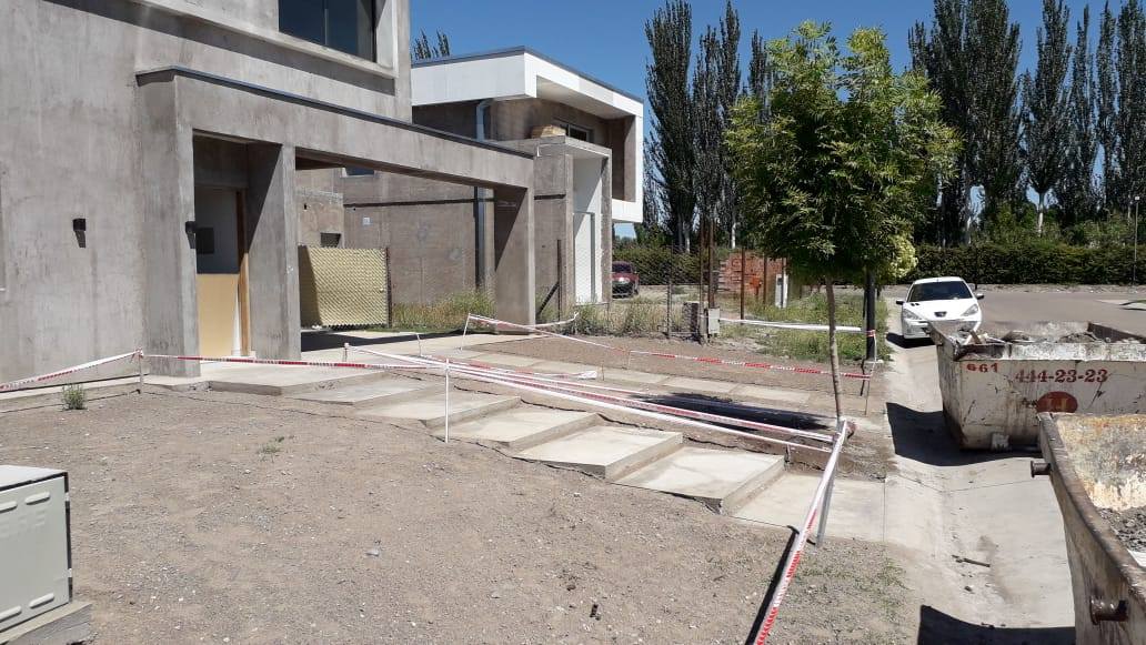 Parte frontal de la vivienda